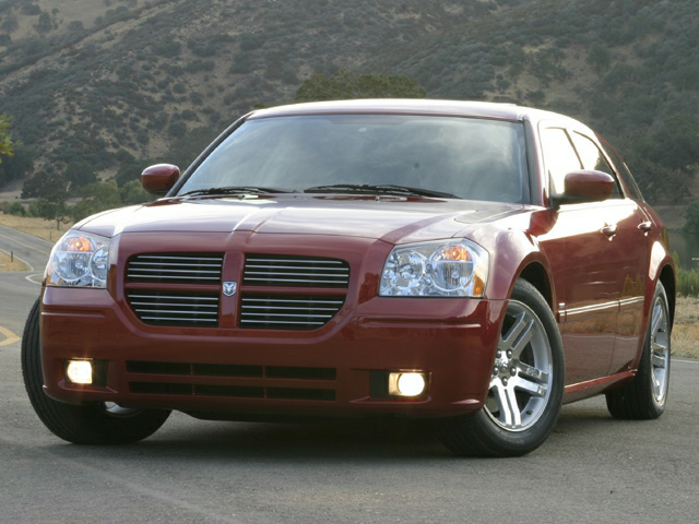 2005 Dodge Magnum